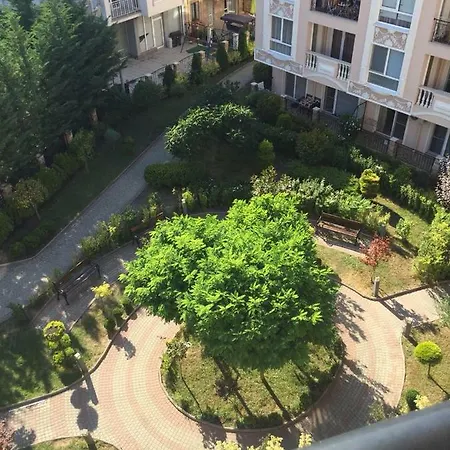 Apartment Cherno More 3, Mellia 6, Enter B, Bld 4, Appart 38 *